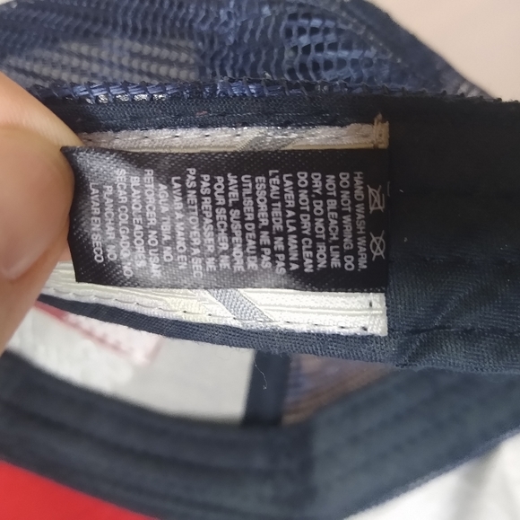 NWOT Budweiser Flag Trucker Hat Official Licensed Blue and Red - Picture 8 of 8